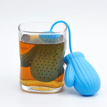 Load image into Gallery viewer, Christmas gloves Tea Strainer