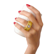 Load image into Gallery viewer, Crystal Diamond Ring Mug